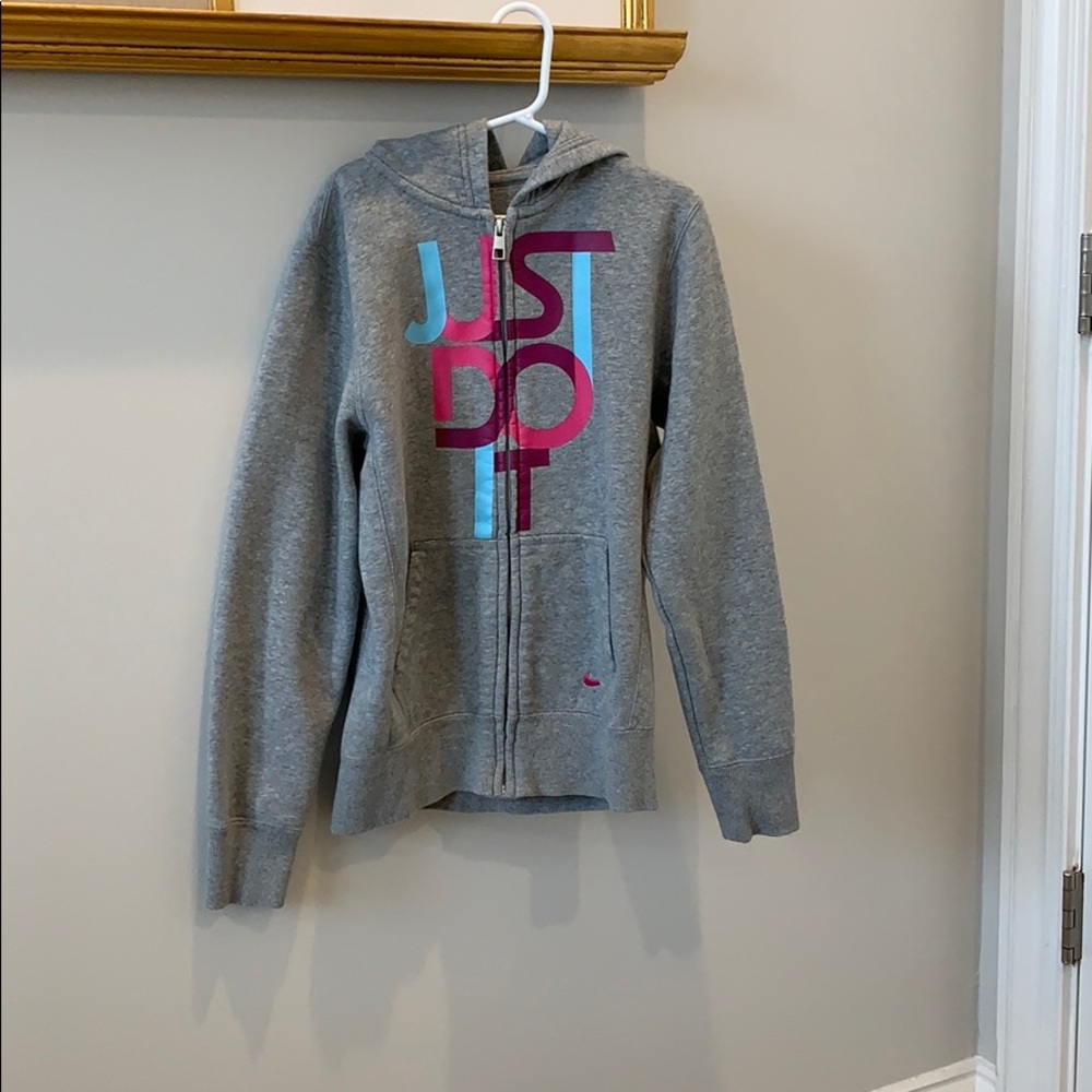 Worn Once Nike hoodie jacket